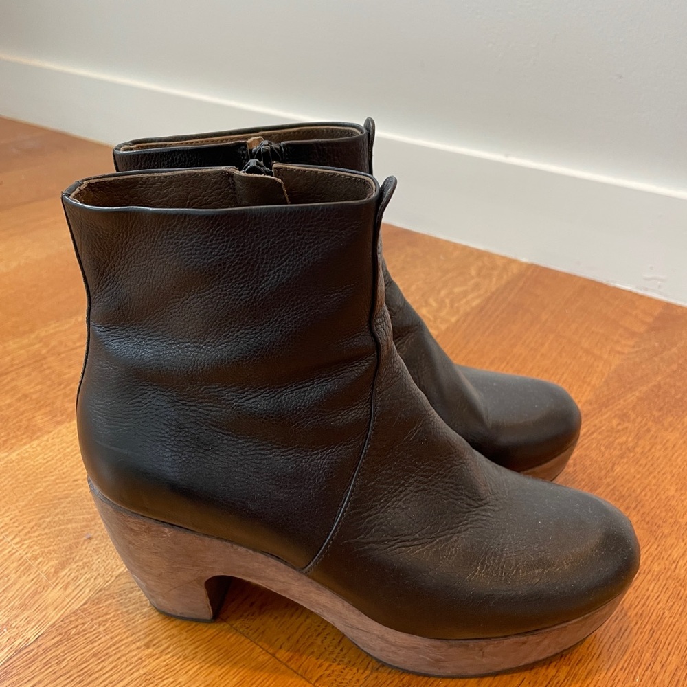 Coclico Black Bootie